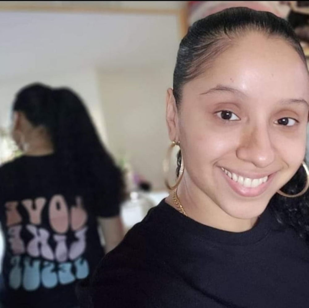 Meet your Posher, Jacqueline orellana